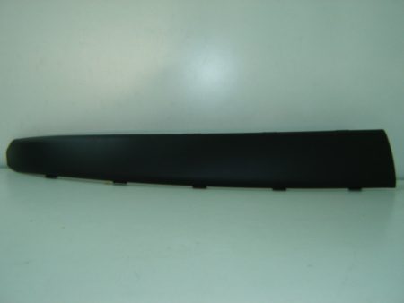 Moldura Paragolpes Frontal Derecha 3p Fiat Punto (1999->)