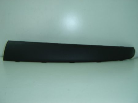 Moldura Paragolpes Frontal Izquierda 3p Fiat Punto (1999->)