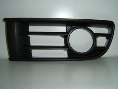 Rejilla Derecha Paragolpes Frontal Volkswagen Polo (C/Agujeros Antinieblas) (2002->)