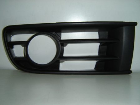 Rejilla Izquierda Paragolpes Frontal Volkswagen Polo (C/Agujeros Antinieblas) (2002->)