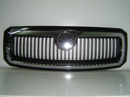 Rejilla Negra Skoda Fabia (1999->) (C/Aro Cromado)