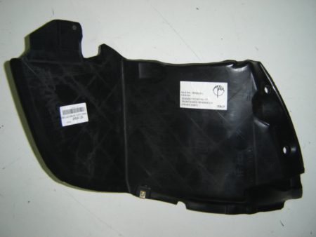 Plástico De Paso De Rueda Izquierdo Renault Clio (Frontal) (1991->1998)