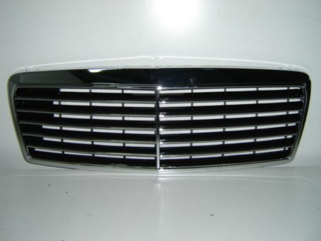 Rejilla Mercedes W210 (1996->) (Completa) (Mod Avantgard)