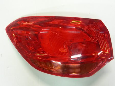 Piloto Trasero Izquierdo Opel Astra (2010->) (Rojo/Rojo SW)