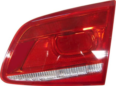 Piloto Trasero Izquierdo Volkswagen Passat (2010->) (4P Maletero)