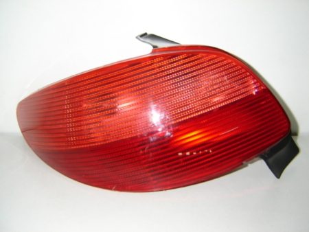 Piloto Trasero Izquierdo Peugeot 206 (1998->)