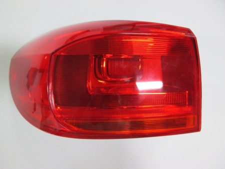 Piloto Trasero Izquierdo Volkswagen Tiguan (2011->)