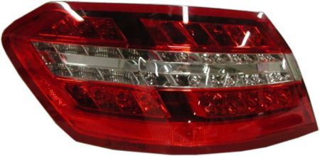 Piloto Trasero Izquierdo Mercedes E W212 (2009->) (Esquina Avantgarde LED)
