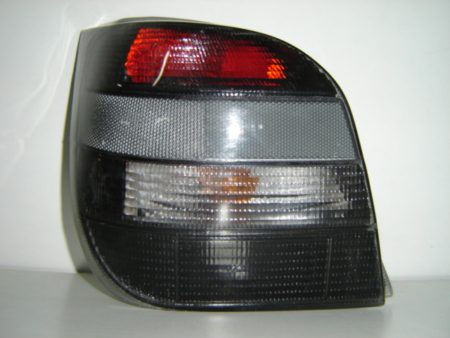 Piloto Trasero Izquierdo Ford Fiesta (1989->) (Ahumado)