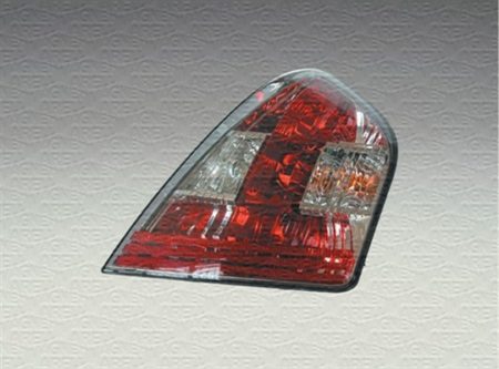 Piloto Trasero Izquierdo Magneti Marelli Fiat Stilo (2001->) (3P)