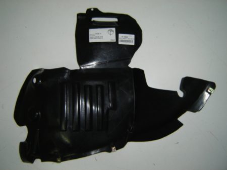 Plástico De Paso De Rueda Derecho Renault Kangoo (Frontal) (1997->)