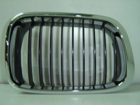 Rejilla Derecha Bmw E46 (1998->) (Cromada+Negra)