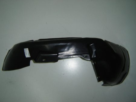 Plástico De Paso De Rueda Izquierdo Volkswagen Passat (1996->)