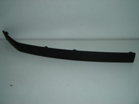 Moldura Paragolpes Frontal Derecha Skoda Fabia (1999->) (Negro)