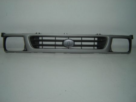 Rejilla Toyota Hilux Ln145 (1998->) (2WD)
