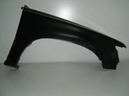 Aleta Frontal Derecho Toyota Hilux Ln105 (1989->) (4WD)