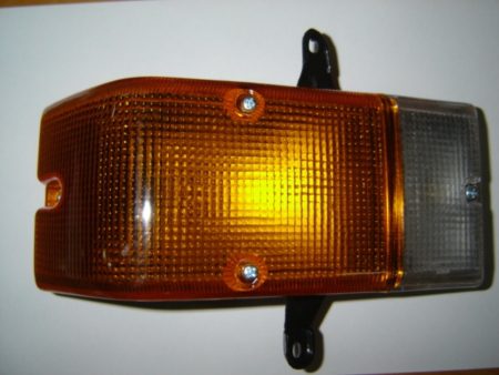 Piloto Frontal Derecho Toyota Dyna Bu60 (1984->)