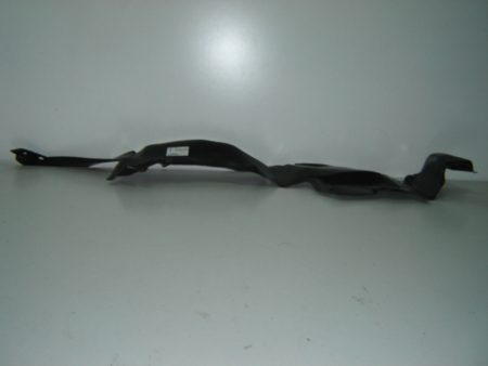 Resguardo Paso De Rueda Frontal Izquierdo Mitsubishi Lancer (1992->)