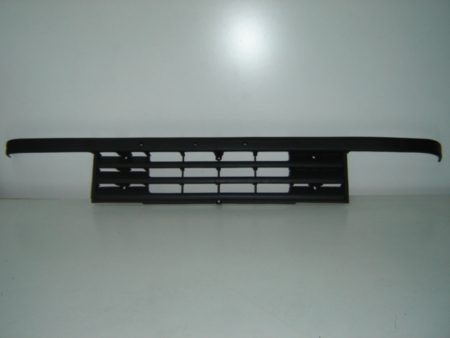 Rejilla Mitsubishi Canter Fe331 (1987->)