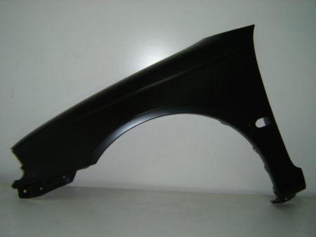 Aleta Frontal Izquierdo Toyota Avensis (1997->)