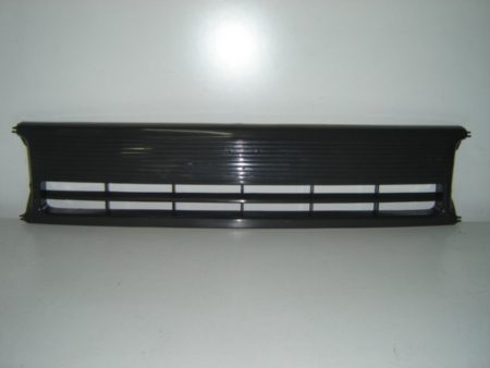 Rejilla Toyota Hiace Lh102 (P/Emblema) (1989->)