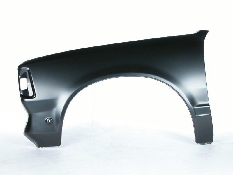 Aleta Frontal Izquierdo Nissan Pickup 720