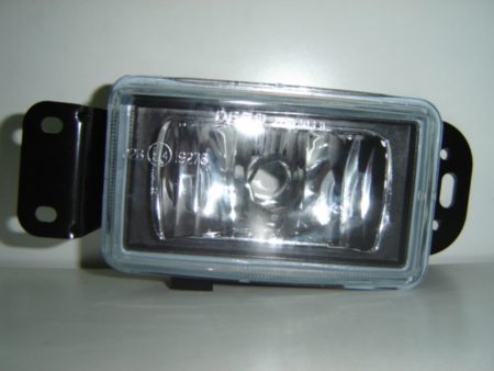 Faro Antiniebla Izquierdo Toyota Corolla (2002->) (Hatchback)
