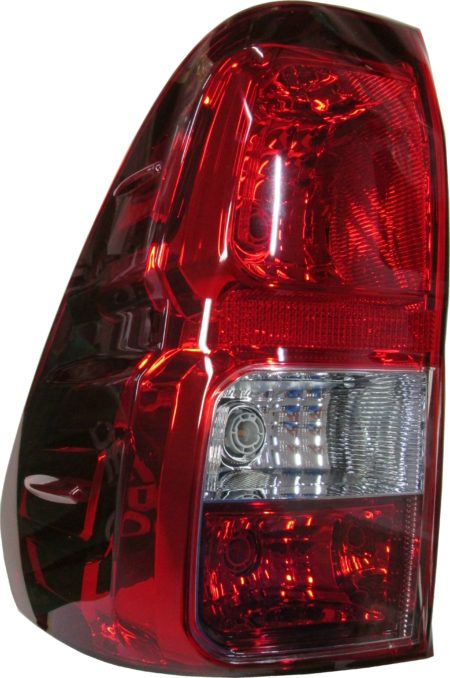 Piloto Trasero Izquierdo (Caja Metalica) Toyota Hilux (2016->)