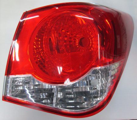 Piloto Trasero Derecho Esquina Chevrolet Cruze (2009->) (4P)