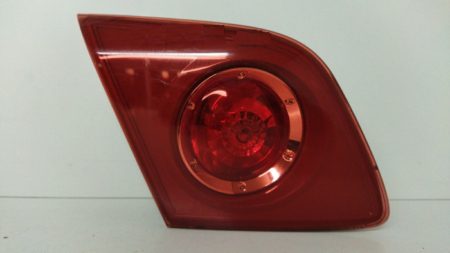 Piloto Trasero Izquierdo Mazda 3 Hatchback (2004->) (Medio) (Rojo)