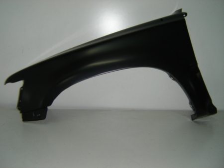 Aleta Frontal Izquierdo Toyota Hilux Ln105 (1989->) (4WD)