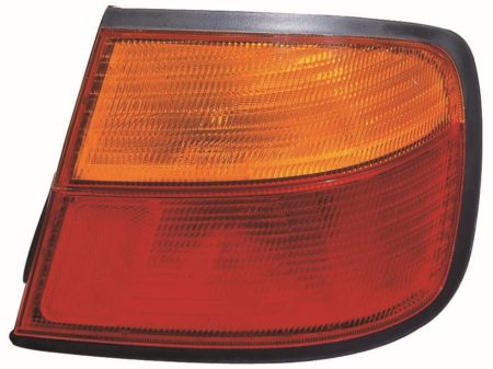 Piloto Trasero Derecho Rojo/Amarillo 4P Nissan Primera (1996->)