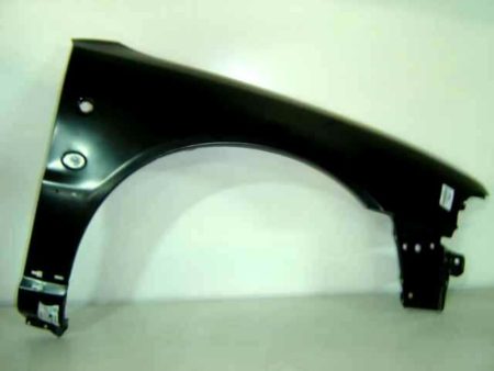 Aleta Frontal Derecha Audi A4 (4 Agujeros) (1996->1998) (Intermitente/Emblema/Moldura/Emb)